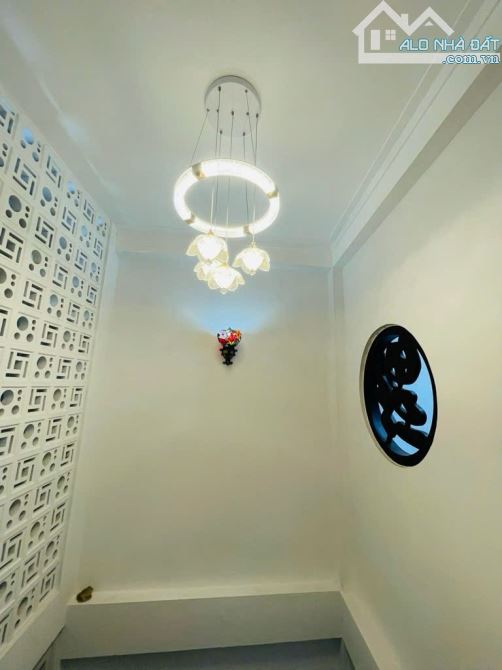 Bán nhà đẹp ngõ 69A Hoàng Văn Thái! Lô góc, ô tô đỗ cửa, kinh doanh, 50m2 x 4 tầng 8..tỷ - 2