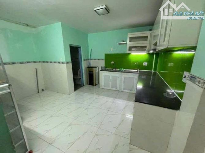 BÁN NHÀ 3 TẦNG BÊ TÔNG CỐT THÉP TÂN PHÚ Q7 - 2