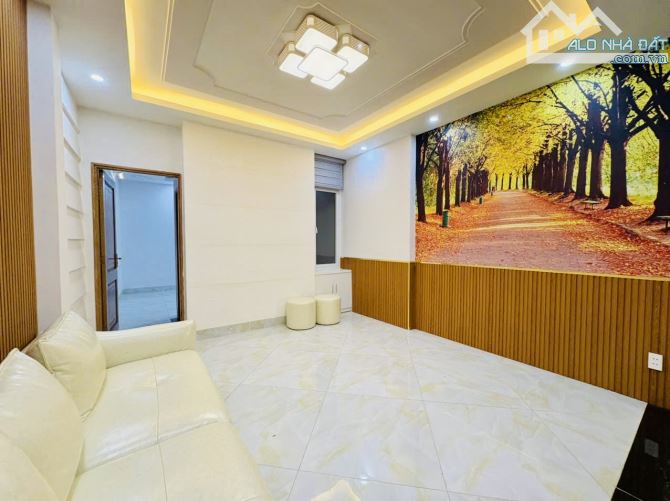 BÁN NHÀ ĐẸP 1T3L hẻm xe hơi né nhau vào gần trung tâm TP. VŨNG TÀU. GIÁ 7,7 TỶ BỚT LỘC - 2