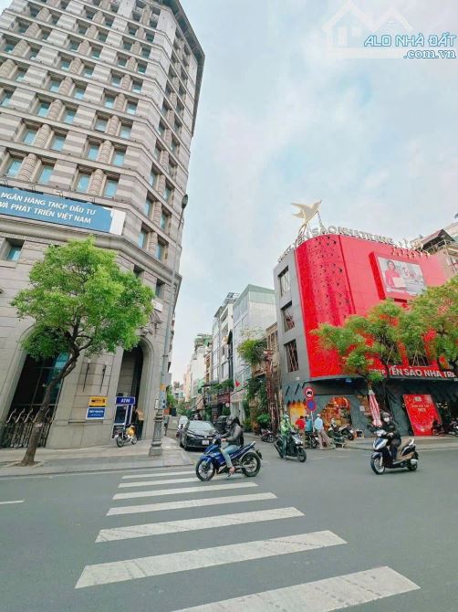EM TÔI BÁN GẤP NHÀ HAI TẦNG LÝ CHÍNH THẮNG QUẬN 3 CHỈ 3,2TỶ - 2