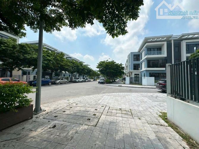 Bán biệt thự An Quý Villa Dương Nội, Hà Đông, 198m2, 4 tầng, mặt tiền 8m - 2
