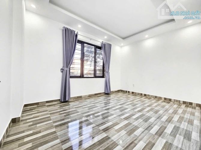 🏠 NHÀ 3 TẦNG LÔ GÓC DƯ HÀNG, LÊ CHÂN – 50M² – GIÁ CHỈ 3,25 TỶ 🌿 - 2