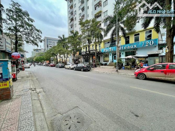 SIÊU PHẨM NGỌC THỤY.NHÀ ĐẸP DÂN XÂY. THANG MÁY. FUN NỘI THẤT. DT: 45M . 4 TẦNG. GIÁ HƠN 8 - 2