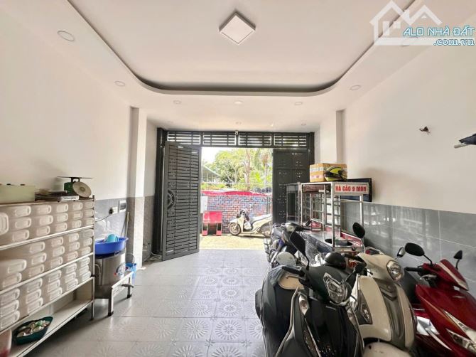 🔥 Chỉ 7,3 T.ỷ - NHÀ TRỆT 3 LẦU HẺM XE HƠI. Đường Dương Đình Hội. PLB Q9. Thủ Đức.🔥 - 2