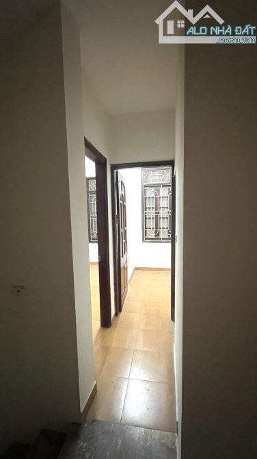 Bán nhà Hoàng Sâm Cầu Giấy. Sổ vuông 40m 4 tầng 4 ngủ MT6m Giá 8 tỷ - 2