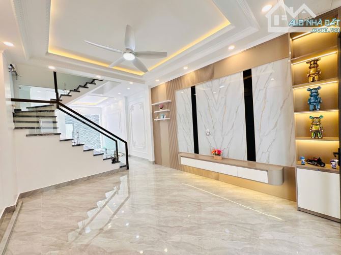 P Tuấn.  Siêu phẩm 4 tầng Trung Tâm Đông Khê – 55m2 – Sân Trước Sau – Ngõ Thông - 2
