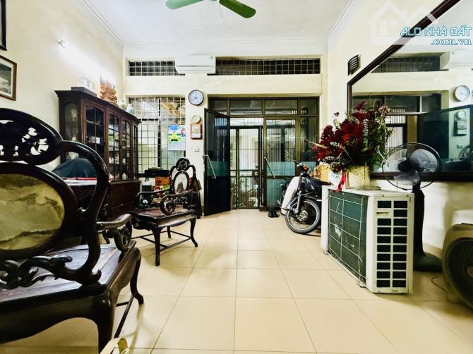 Bán nhà Tôn Thất Thiệp, Ba Đình. 52m2 x 4T, MT 5,2m. Oto đỗ cửa, ô chờ thang máy. 25,8 tỷ. - 2