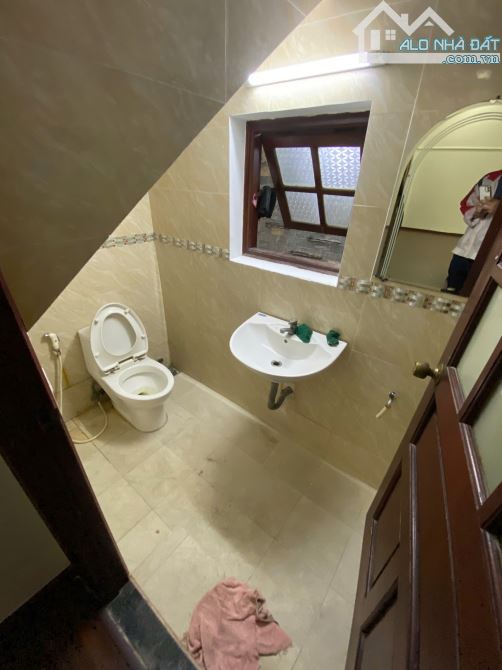 BÁN GẤP TÒA NHÀ 12X20M 1 TRỆT 2 LẦU – ĐƯỜNG 10M PHƯỜNG ĐHT Q12 - 2