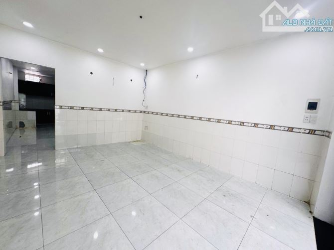 Bán nhà Hẻm xe hơi Tân Phú gần Aeon Mall 4m x 14m 2 tầng chỉ 5,35 tỷ TL - 1