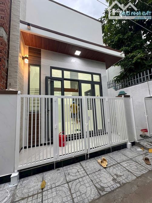 BÁN NHÀ GÁC LỬNG –KHU HẢI LÂM, GẦN BIỂN LONG HẢI – GIÁ MỀM CHỈ 1 TỶ 2 - 2