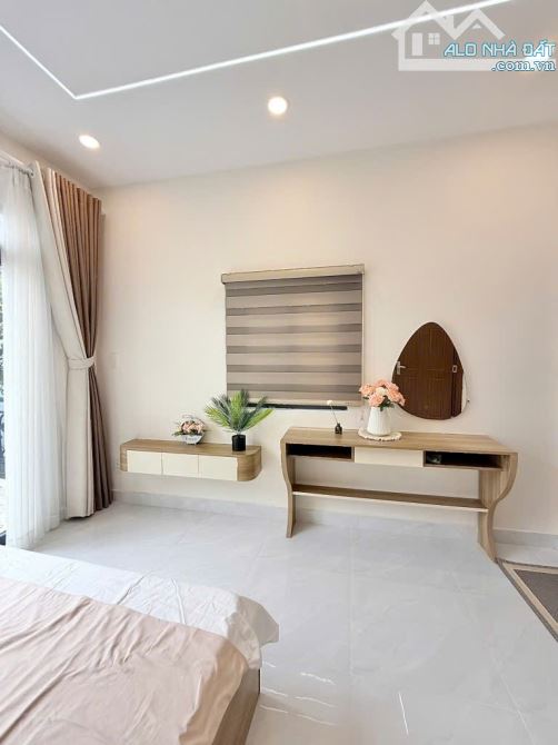 🏡 NHÀ ĐẸP HXH LẠC LONG QUÂN – FULL NỘI THẤT NHẬP KHẨU – CHỈ 4.6 TỶ - 2