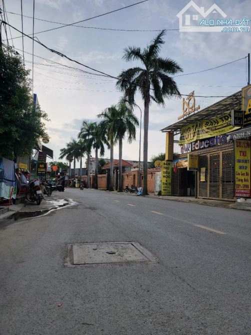 Bán nhà mặt tiền đường An Phú Đông 9 phường An Phú Đông quận 12 - 2