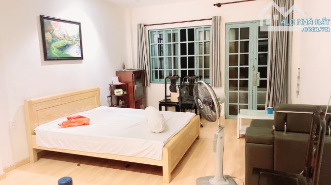 THÍCH QUẢNG ĐỨC P5 PHÚ NHUẬN 95M NHÀ 4 TẦNG BTCT 4PN HẺM XE HƠI KHU DÂN TRÍ AN NINH GIÁ 13 - 2