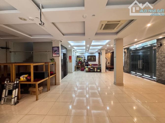 Biệt thự đẳng cấp, Tâm Trinh, lô góc, vỉa hè, ô tô tránh, diện tích 168m, 5 tầng - 2