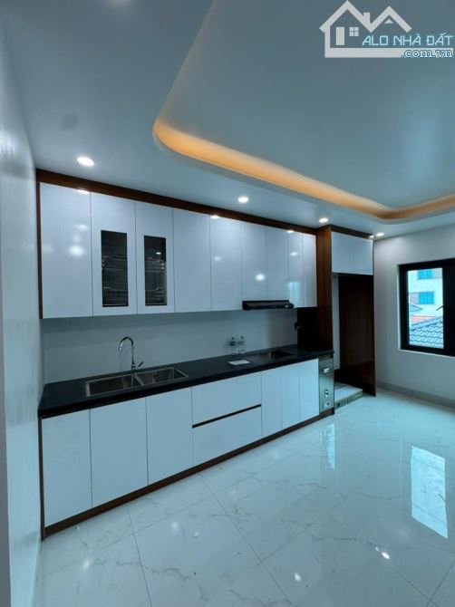 🏡 B.ÁN NHÀ CẦU DIỄN – 6 TẦNG THANG MÁY - NHÀ MỚI KOONG - Ô TÔ GẦN 🔥 - 2
