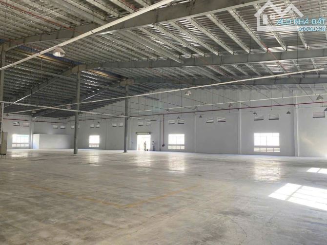 Cần Bán Hoặc Cho thuê 15.600 m2 Nhà XƯỞNG mới trong KCN Bến Cát Bình Dương - 2