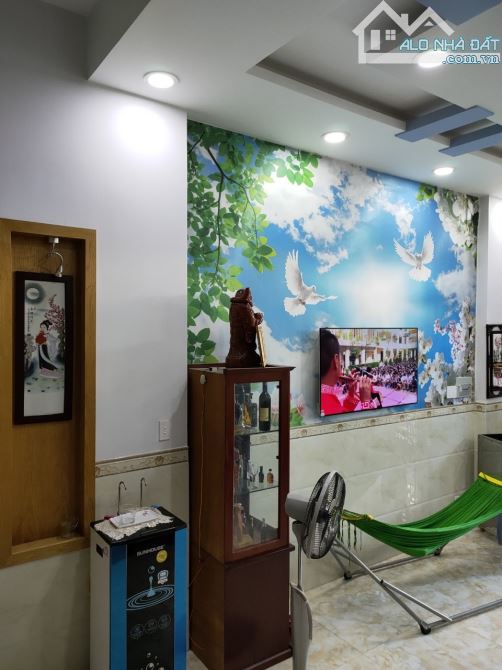 NHÀ 4 TẦNG GẦN MẶT TIỀN ĐỖ XUÂN HỢP Q9 – 56M2 – LỆCH TẦNG – SHR – GIÁ 9 TỶ - 2