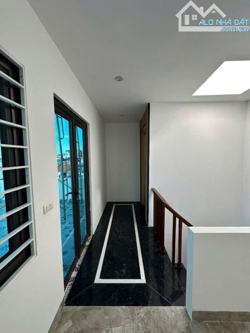BÁN NHÀ  NGÃ TƯ SỞ, THANH XUÂN, MỚI 6 TẦNG THANG MÁY, KINH DOANH TỐT, DÒNG TIỀN ỔN ĐỊNH - 3