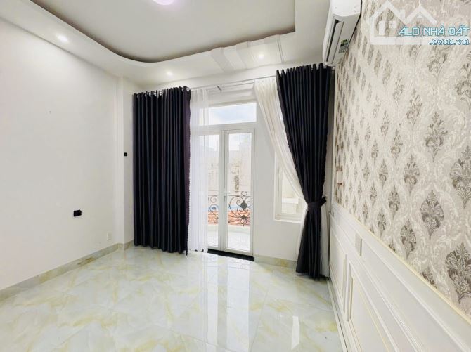 BÁN NHÀ ĐẸP 1T3L hẻm xe hơi né nhau vào gần trung tâm TP. VŨNG TÀU. GIÁ 7,7 TỶ BỚT LỘC - 3