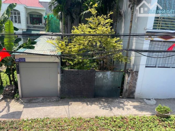 SIÊU PHẨM MẶT PHỐ GIÁ NGON Ô TÔ 7 CHỖ VÀO ĐẤT - 3