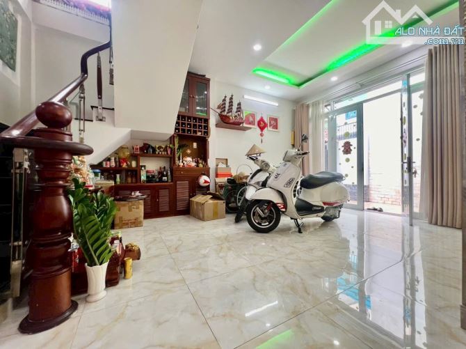 CHÍNH CHỦ CẦN BÁN BIỆT THỰ MINI DTSD 200M2 TÔN THẤT THUYẾT Q.4 GIÁ 7TYXX - 3