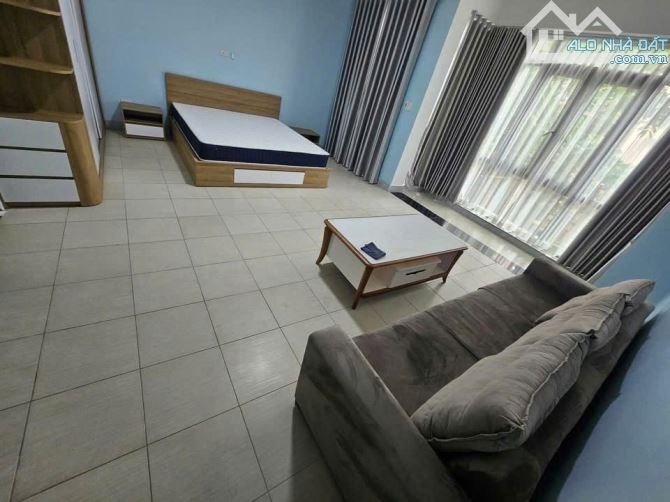 Bán Nhà 3,5 tầng Phố Yết Kiêu ,khu Đại Hoàng Long Suối Hoa, TP BN. - 3