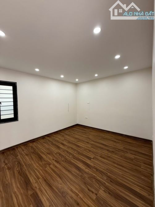 Siêu Phẩm Phố Nam Dư 40m 6T 3,9MT 8.1 tỷ.Thang máy, ngõ nông ở sướng. - 3