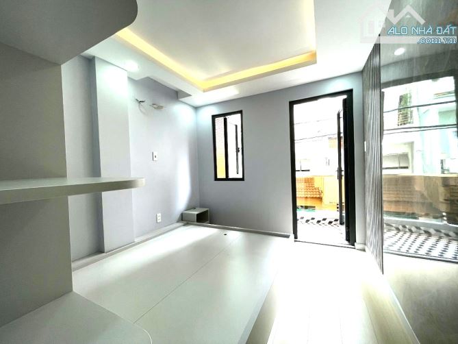 Bán nhà HẺM XE TẢI 1/ Lê Văn Sỹ Tân Bình, Full nội thất đẹp lung linh, chỉ 6.x tỷ - 3