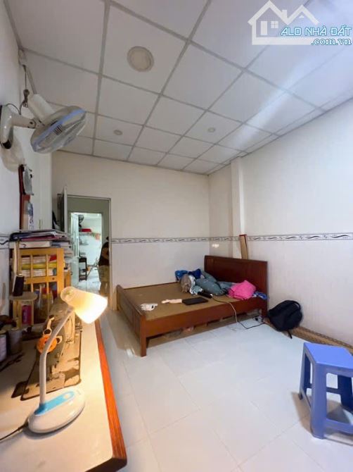 HÀNG HIẾM - NHÀ ĐẸP 45m² - NGUYỄN VĂN KHỐI P11 - GẦN CHÙA PHÁP BẢO - HƠN 4 TỶ XÍU TL MẠNH - 3