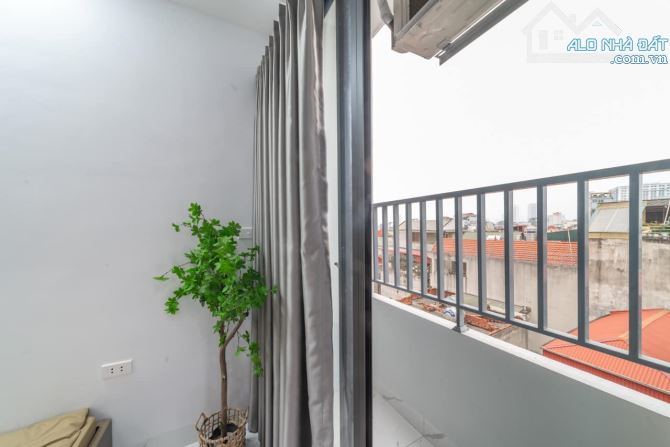 Toà CHDV Tôn Thất Tùng, 70m2*7T, 18P KK, GPXD/PCCC, ô tô, gần ĐH Y Hà Nội, DT 7%/năm - 3