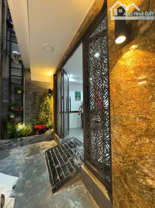 CCMN THU NHẬP THỤ ĐỘNG - LUÔN CÓ KHÁCH CHO THUÊ NGAY ĐƯỜNG LÁNG - GIÁ CHỈ 16 TỶ - 3
