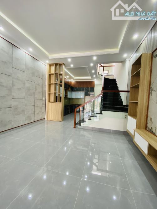 🏠🏠Nhà đẹp - Hiện đại hẻm chính Lý Nam Đế - PleiKu - Gia Lai. - 3