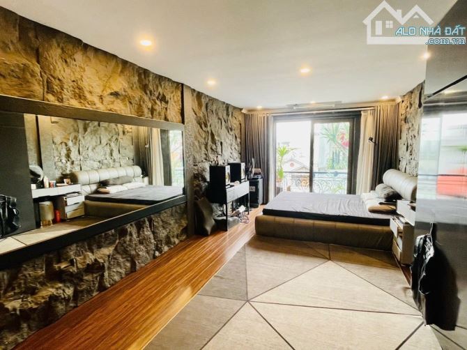 Bán nhà riêng Giang Biên,Long Biên 40m2, 5 tầng, ô tô đỗ cửa, giá chào 7,38 tỷ - 3