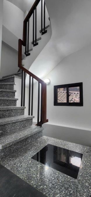 Nhà mới đét phố Vũ Tông Phan, Q. Thanh Xuân, ngõ thông ô tô, 46m2 x 8 tầng thang máy, MT - 3