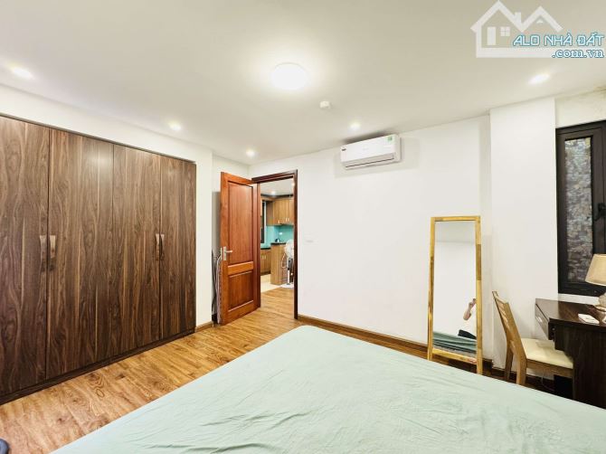 CĂN HỘ 1K1N FULL ĐỒ PHỐ YÊN PHỤ- BAN CÔNG RỘNG- MÁY GIẶT RIÊNG 9.5 triệu/tháng - 3
