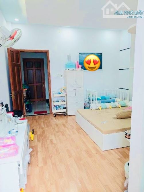 Bán nhà Tân Bình, 5 tầng, ô tô vào nhà, thu nhập 30 triệu/tháng, giá 8 tỷ 8 nhỉnh - 3