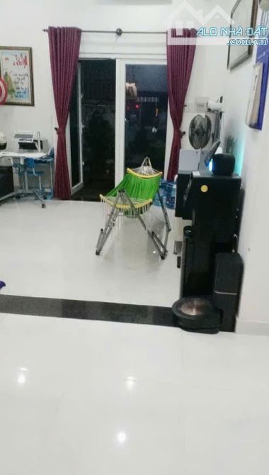 Chỉ 15,4 tỷ. Dt: 100m2 Hxh cmt8. Ngay tòa nhà Viettel, ngã 6 dân chủn chủ - 4