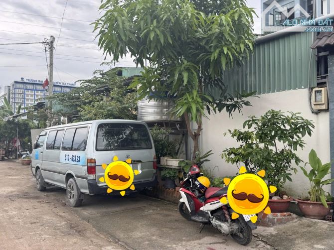 BÁN NHÀ QUỐC 1A AN PHÚ ĐÔNG Q12  - 4 TẦNG 200M2 ( 10.5M X 19M) - 7.56 TỶ. - 4