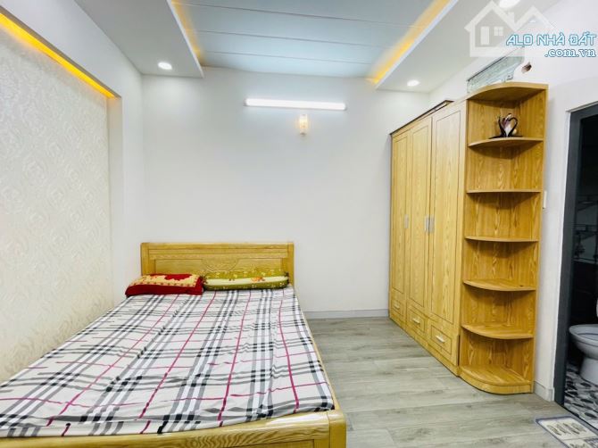BÁN NHÀ GÒ VẤP KHU NHÀ LẦU  – 4M x 15M - 5 TẦNG – 5PN -  6.7 TỶ - 4