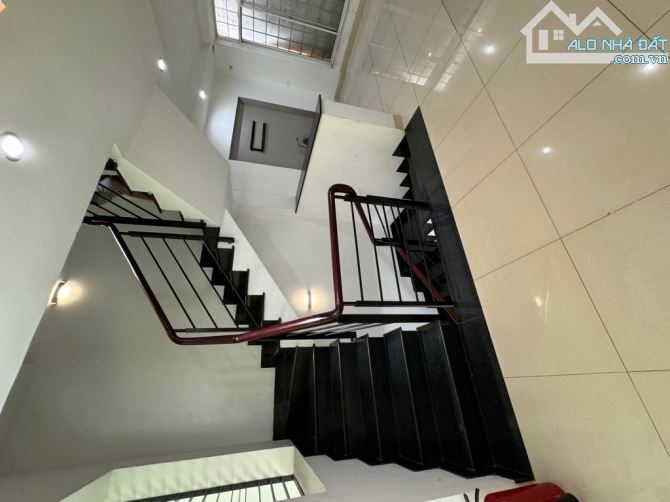 PHAN HUY ÍCH P15 TÂN BÌNH , DT 5,3×14 , 5 TẦNG ,XE HƠI ĐẬU NHÀ ,CHỈ NHỈNH 6 TỶ. - 5