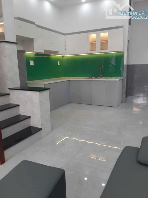 Bán nhà mới hẻm xe hơi Huỳnh Tấn Phát, Nhà Bè, Dt 4 x16m, 3 lầu, ST. Giá 6,4 tỷ - 5