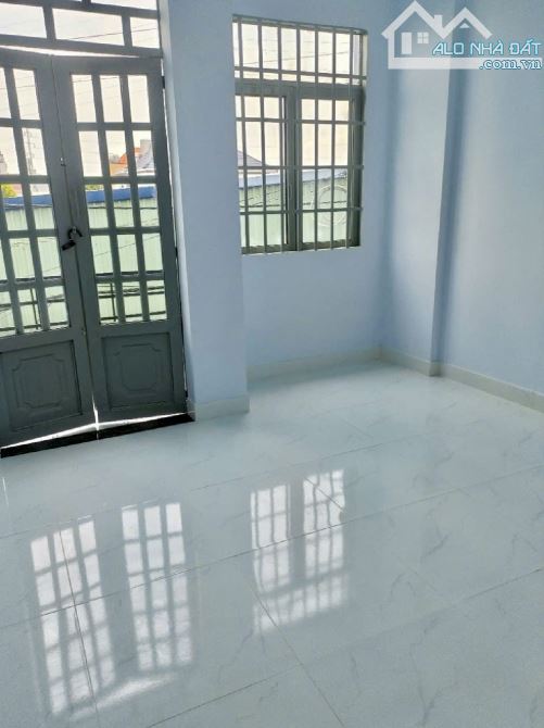 Bán nhà hẻm sát mặt tiền Tân Thới Hiệp 21, Quận 12 – Gần Gò Vấp, SHR, 2 tầng chỉ 4,28 tỷ - 5