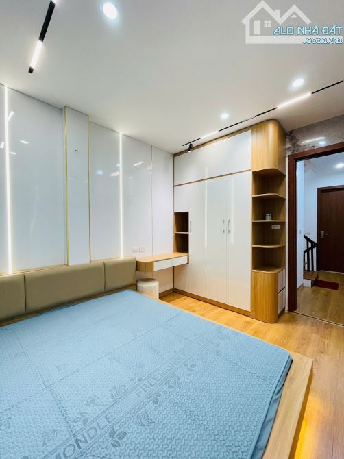 Nhà đẹp ở luôn Trần Quốc Vượng Cầu Giấy. Sổ vuông 31m, 5 tầng 6 ngủ MT3m Giá 7 tỷ - 5