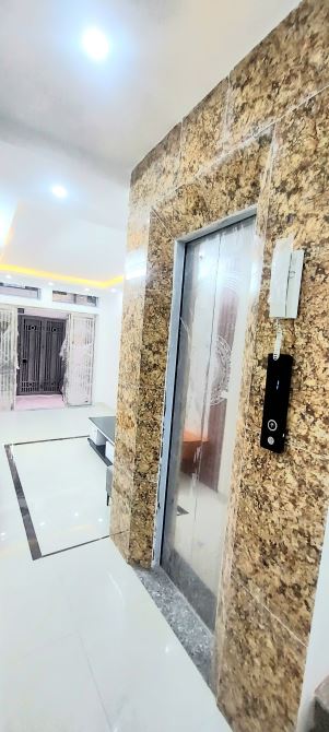 Bán Nhà Tô Hiệu, 2 thoáng, thang máy, 45m2, 5 tầng, 7 phòng ngủ: 10,7 tỷ - 5