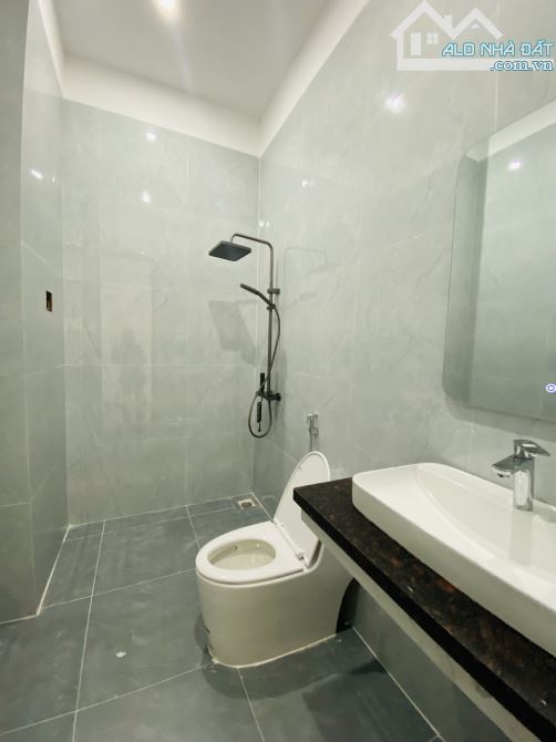 🏠🏠Nhà đẹp - Hiện đại hẻm chính Lý Nam Đế - PleiKu - Gia Lai. - 5