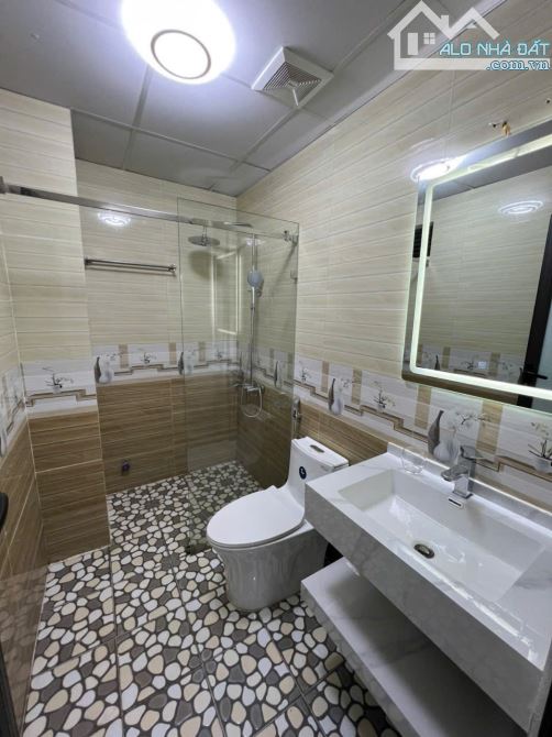 BÁN LÔ CẠNH GÓC LA KHÊ-HÀNG XÓM PARK CITY,DT 50M×6 TẦNG,THANG MÁY,NHÀ ĐẸP. - 6