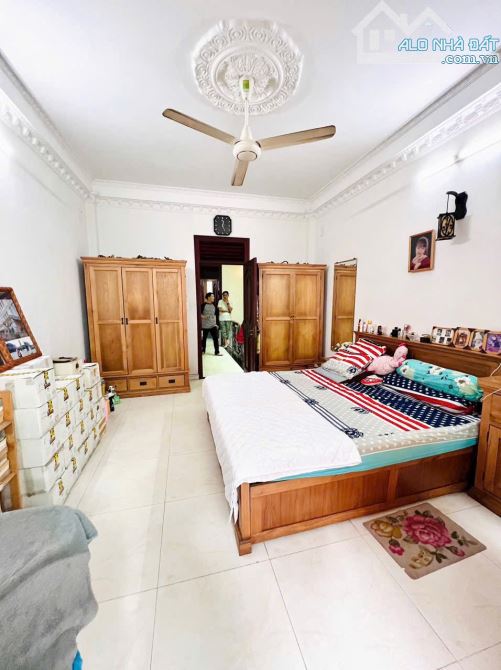 Nhà bán: đường Ba Vân. Q Tân Bình. DTSD 80m2. 3 tầng. Giá 14,9 tỷ - 6