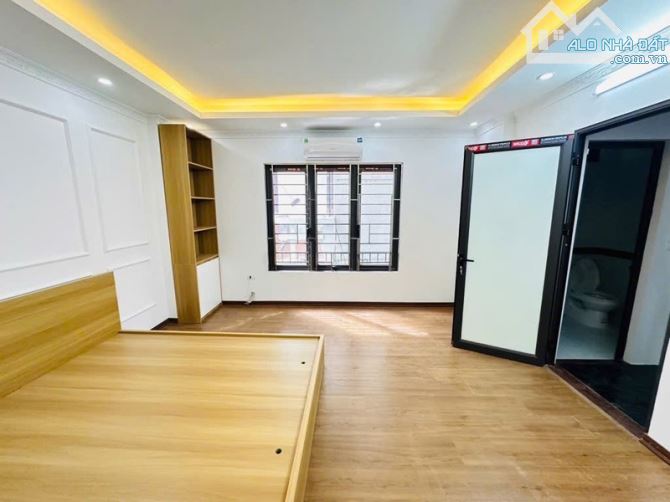 VĨNH HƯNG 30m x 5T - FULL NỘI THẤT - NHÀ MỚI - CHỈ 6.6tỷ - 6