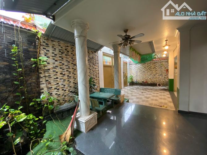 BÁN GẤP TÒA NHÀ 12X20M 1 TRỆT 2 LẦU – ĐƯỜNG 10M PHƯỜNG ĐHT Q12 - 6