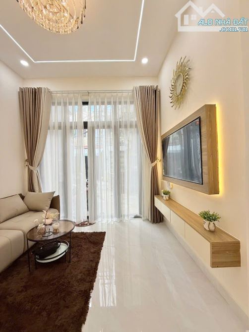 🏡 NHÀ ĐẸP HXH LẠC LONG QUÂN – FULL NỘI THẤT NHẬP KHẨU – CHỈ 4.6 TỶ - 6